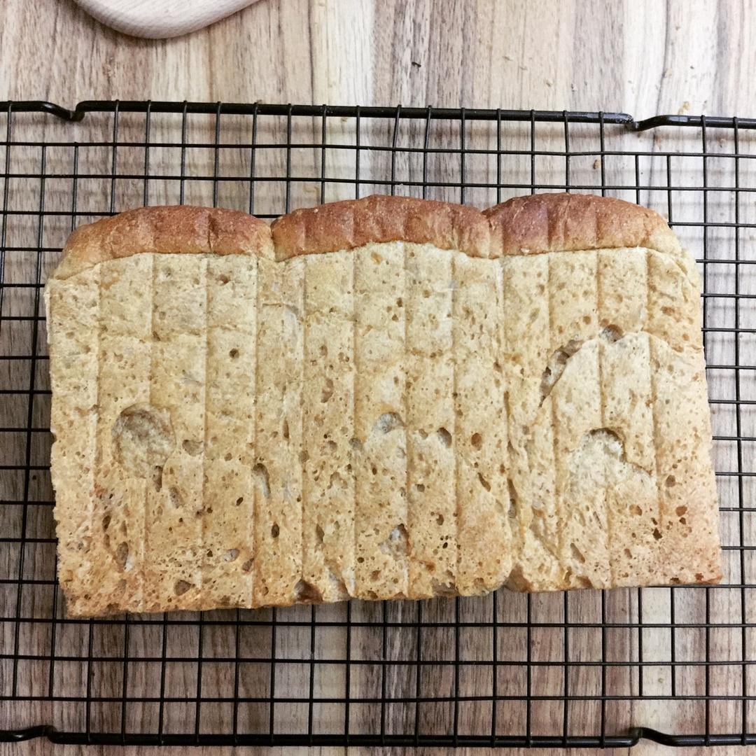 黑糖(红糖)麦麸吐司~烫种