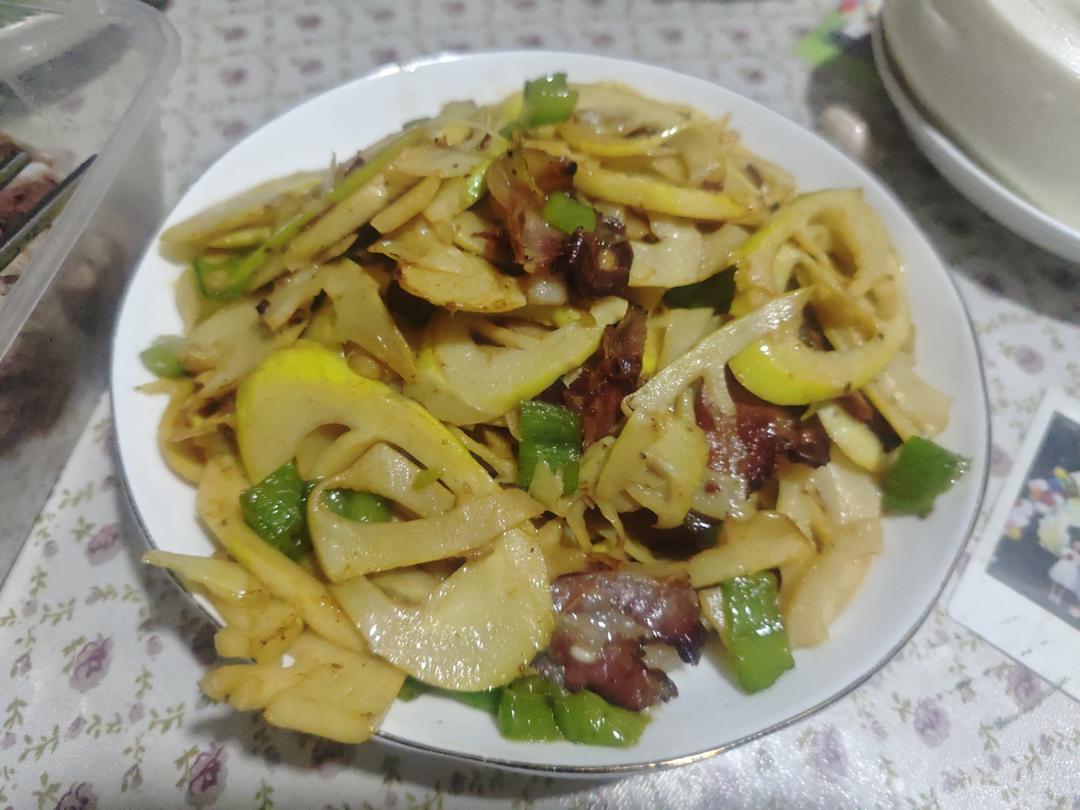 小竹笋炒腊肉