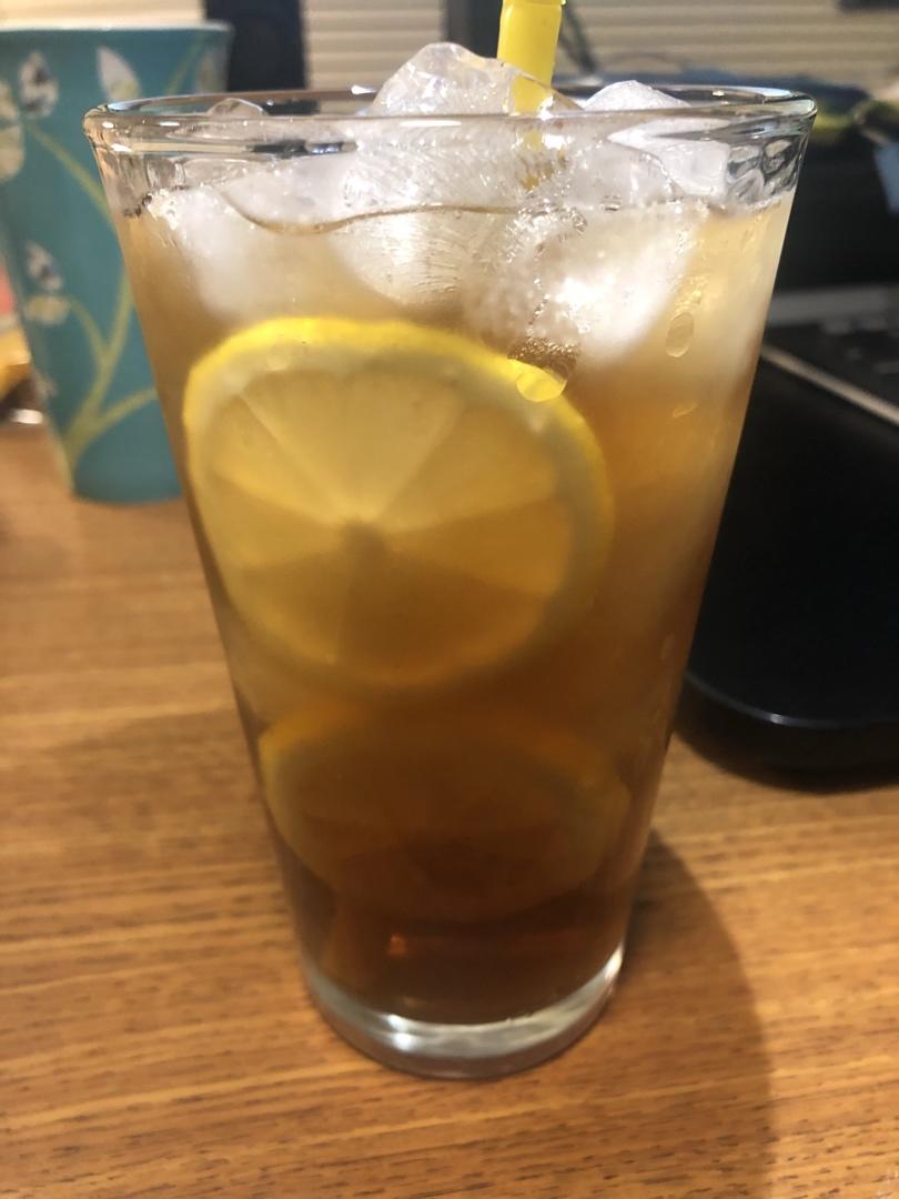 一杯长岛冰茶，换你半夜安睡。