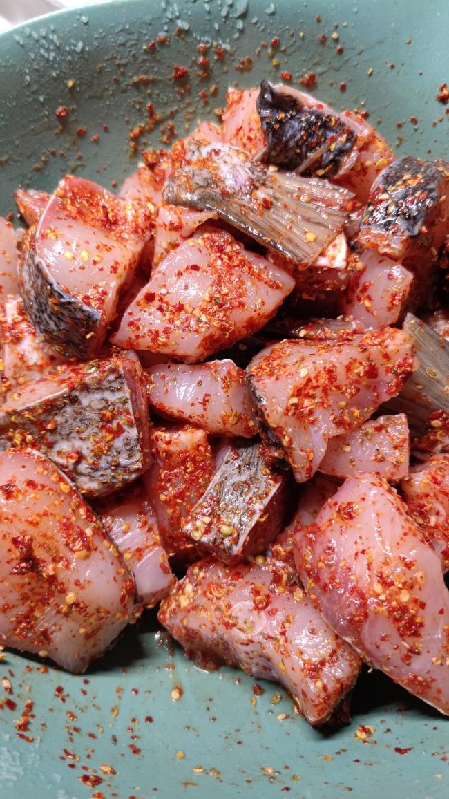 昆明味道     腌鱼(糟鱼)的做法 步骤16