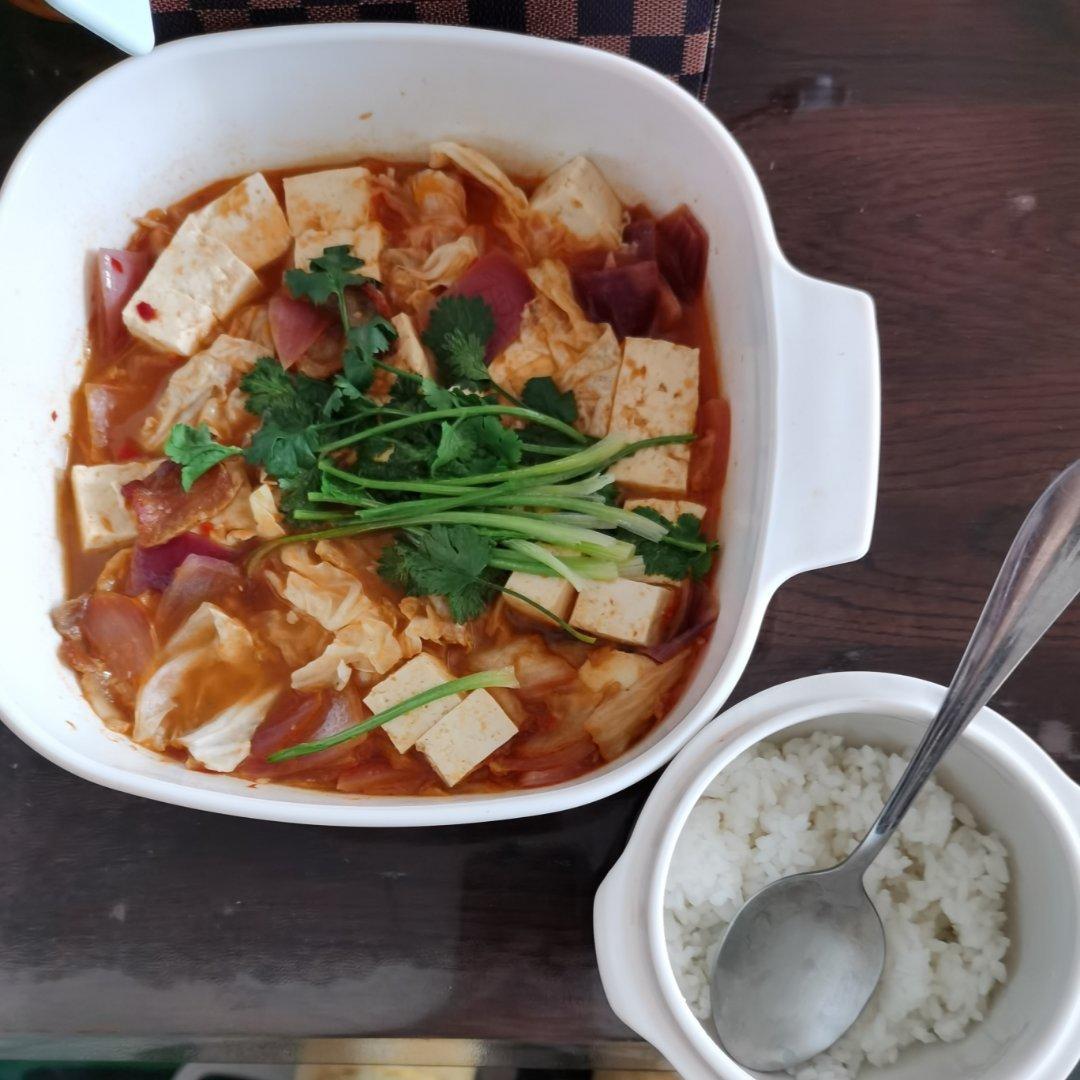 韩式泡菜汤--辣白菜汤