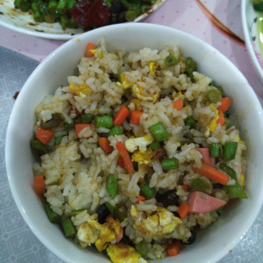 胡萝卜蛋炒饭