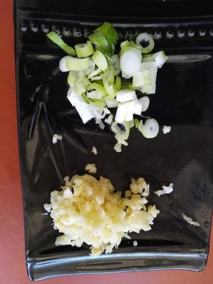 素炒盖菜(芥菜)的做法 步骤2