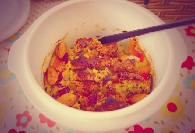 酒酿烤面包布丁