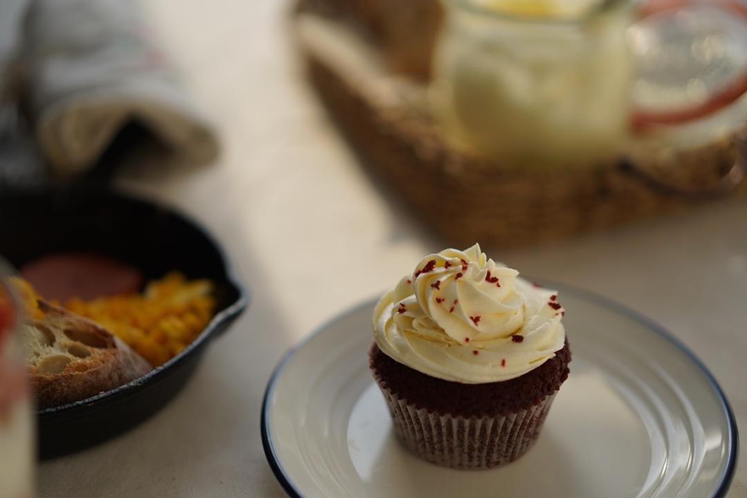 正宗红丝绒cupcake—马斯卡彭奶油霜