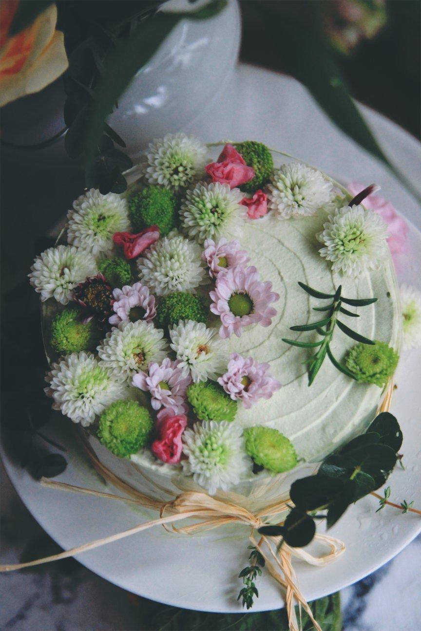 春暖花开抺茶草莓蛋糕（适合零基础）