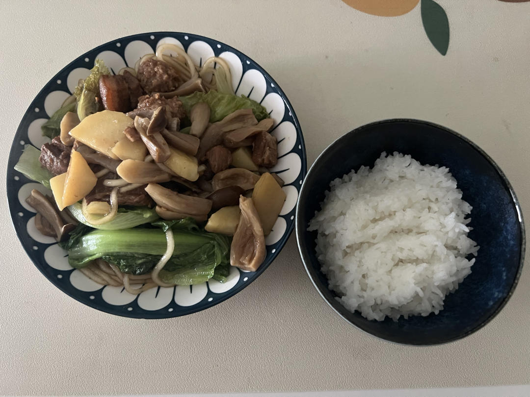 工作日午餐