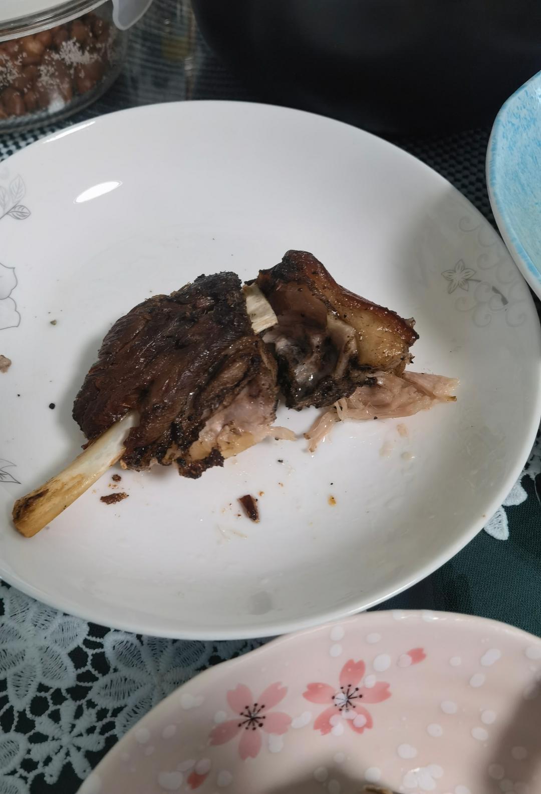 脆皮猪肘