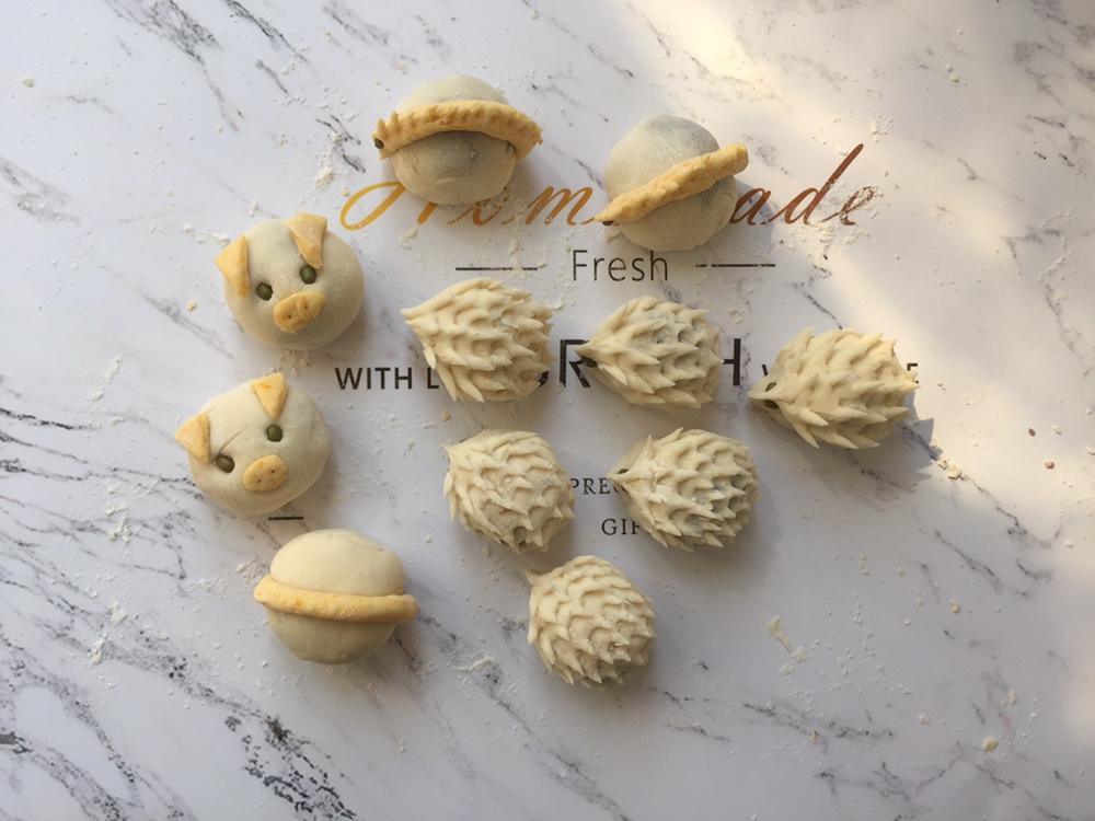 可爱的小猪豆沙包