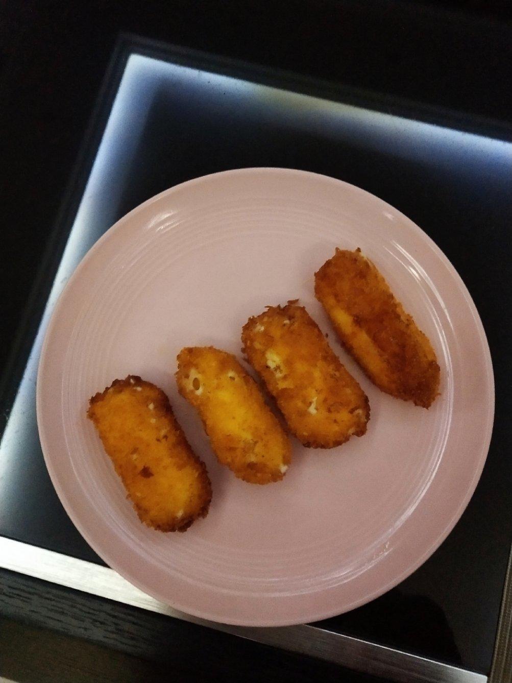 【脆皮炸鲜奶】