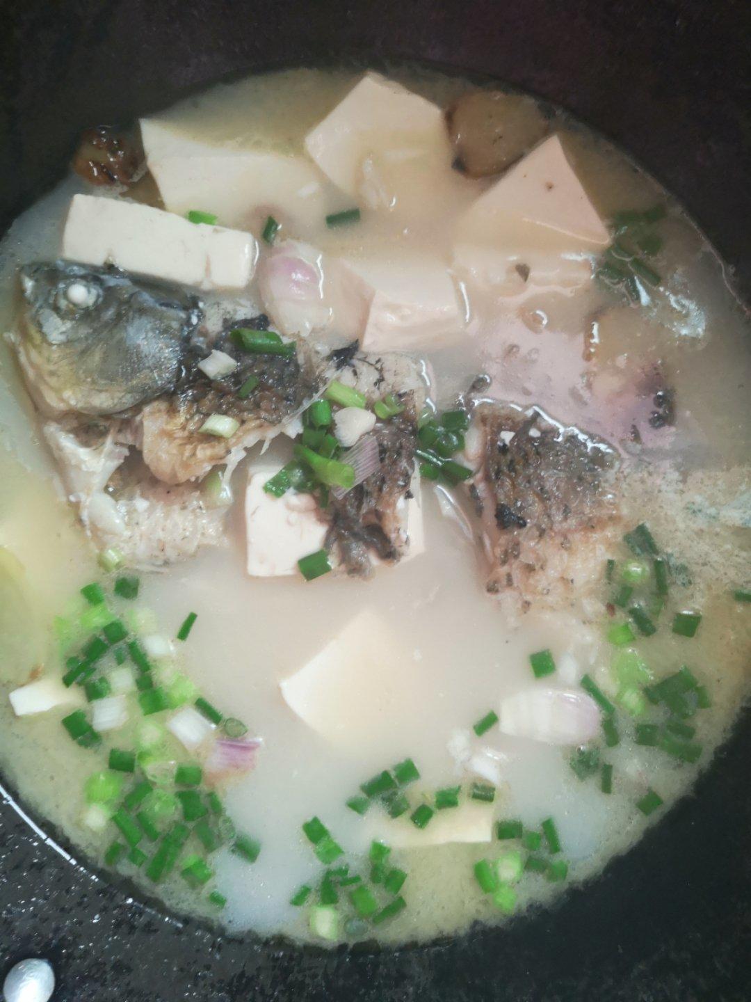 豆腐鲫鱼汤