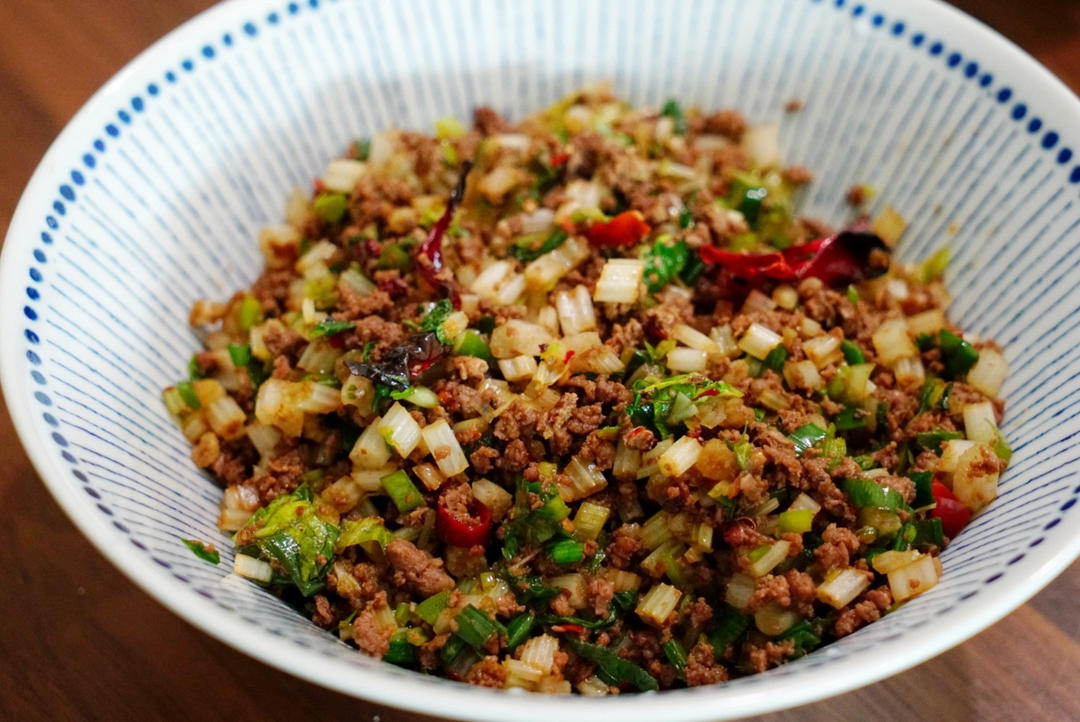 青蒜芹菜牛肉碎