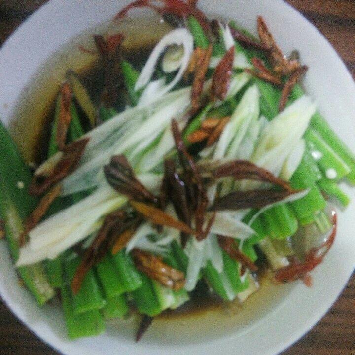 10分钟凉拌秋葵