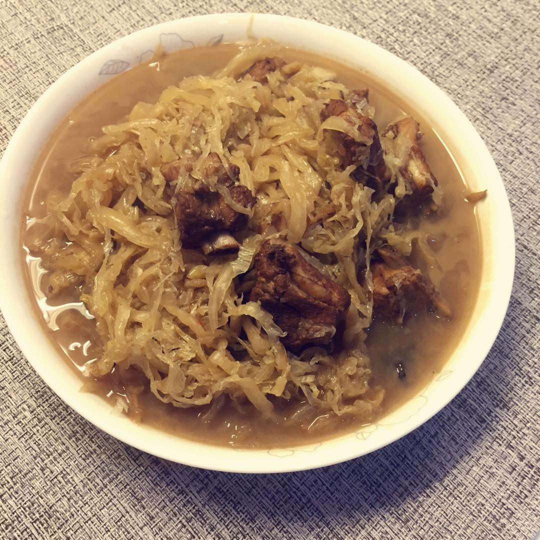 酸菜炖排骨