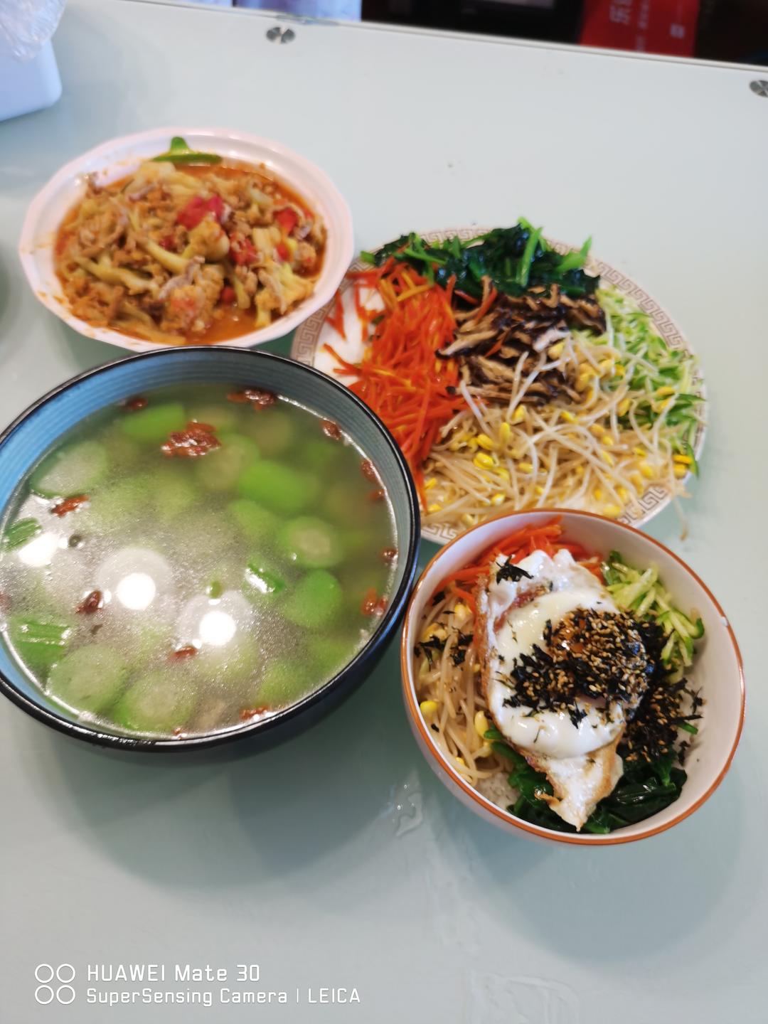 沙虫丝瓜汤