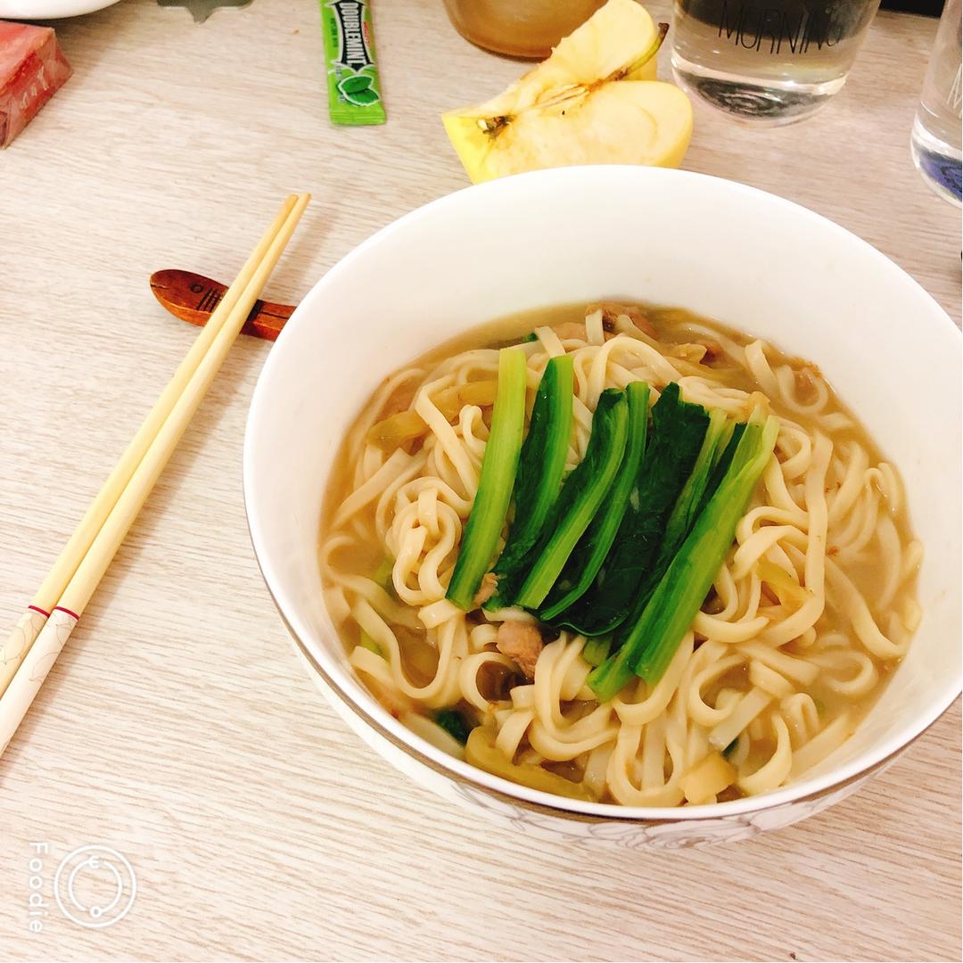 榨菜肉丝面