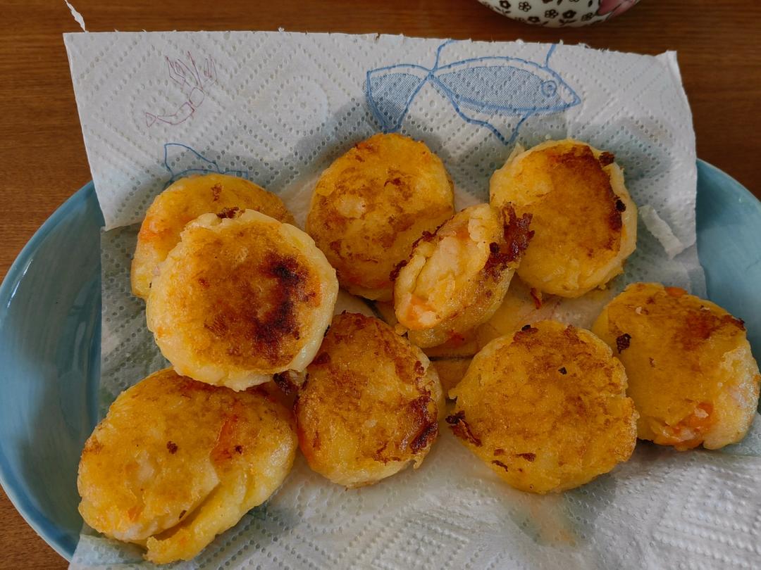 土豆鲜虾饼