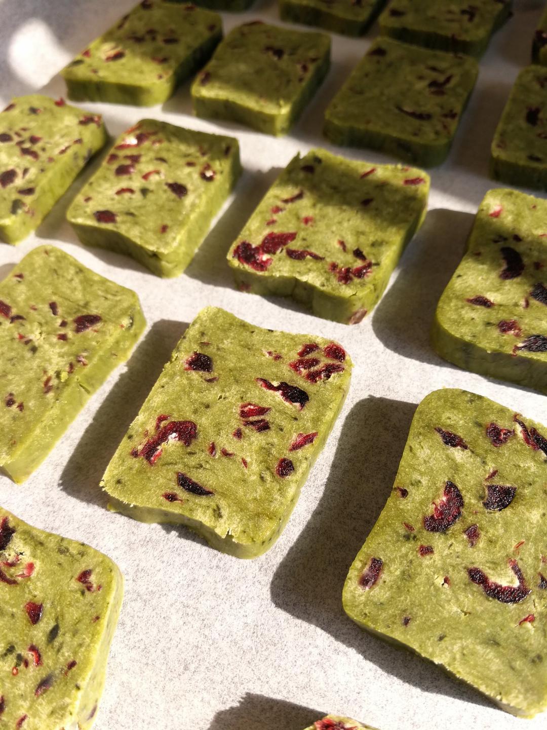 抹茶蔓越莓饼干（低卡版本）