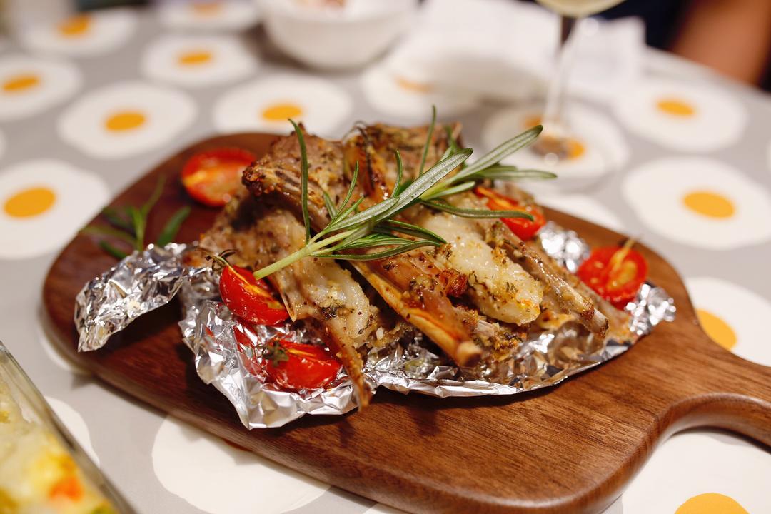 堪比西餐厅的烤羊排的做法