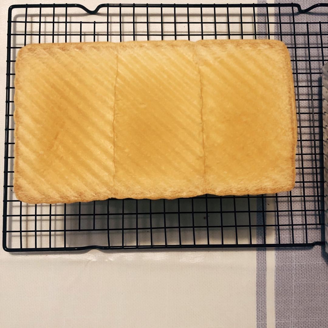 纯奶手撕吐司