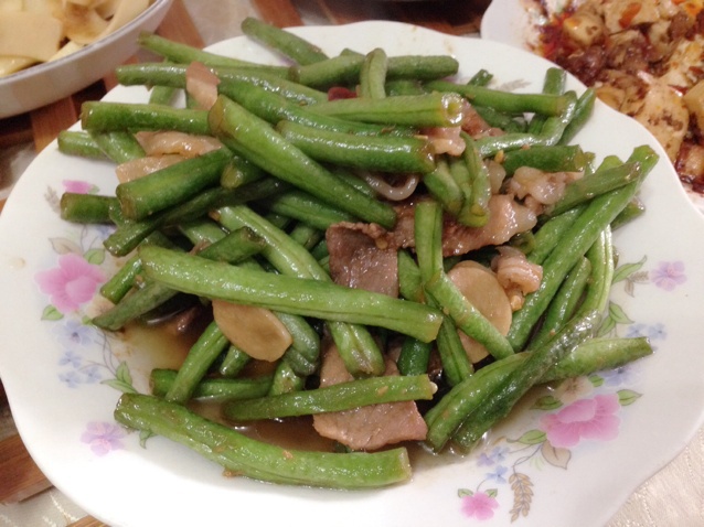 手撕豆角炒肉末