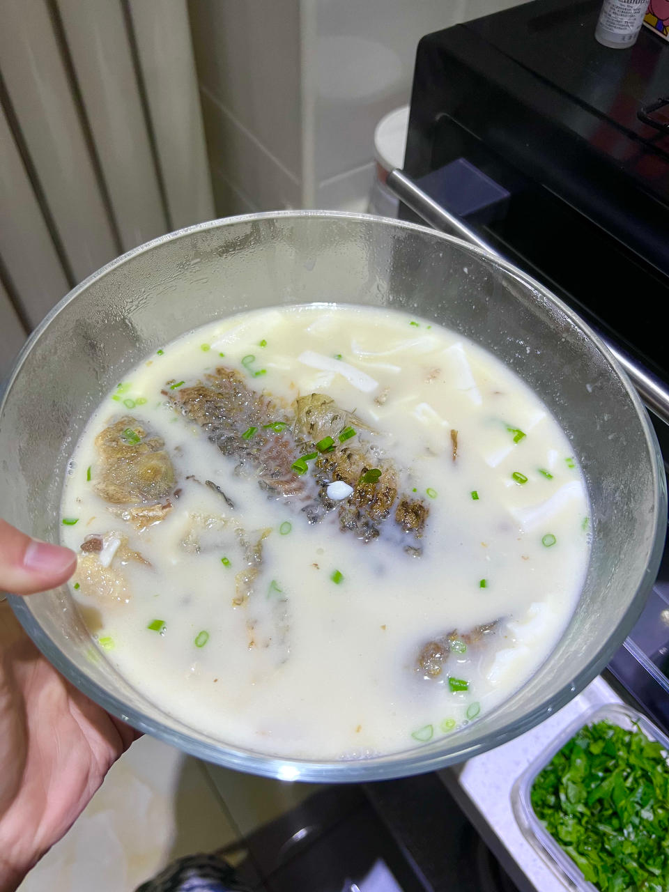 奶白鲫鱼豆腐汤|一条鱼最后的温柔
