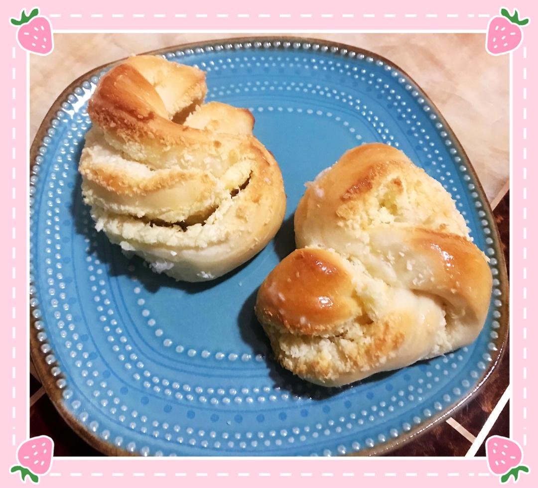 【SweetTables】奶香椰丝椰蓉面包