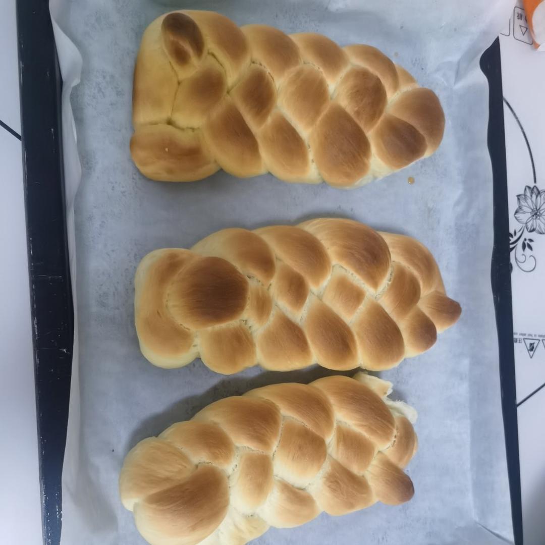 砂糖麻花面包（两股辫子）