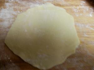 puff pastry（冷冻酥皮）版蛋黄酥（可类推至其他酥皮点心）的做法 步骤2