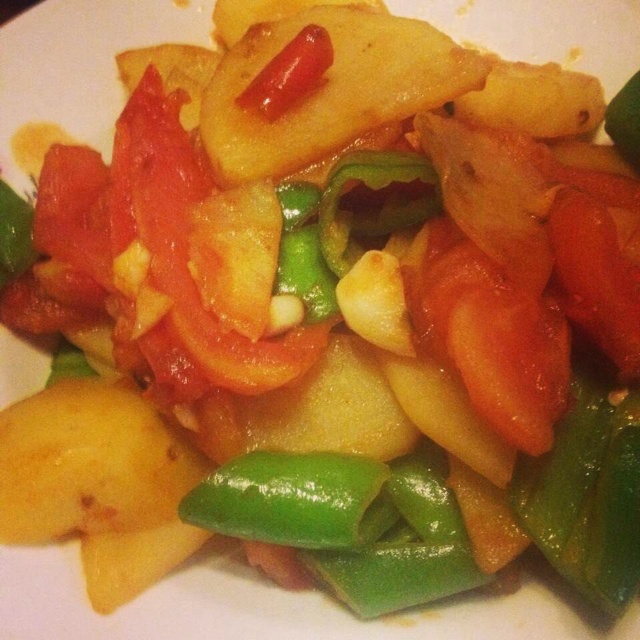 青椒番茄土豆片