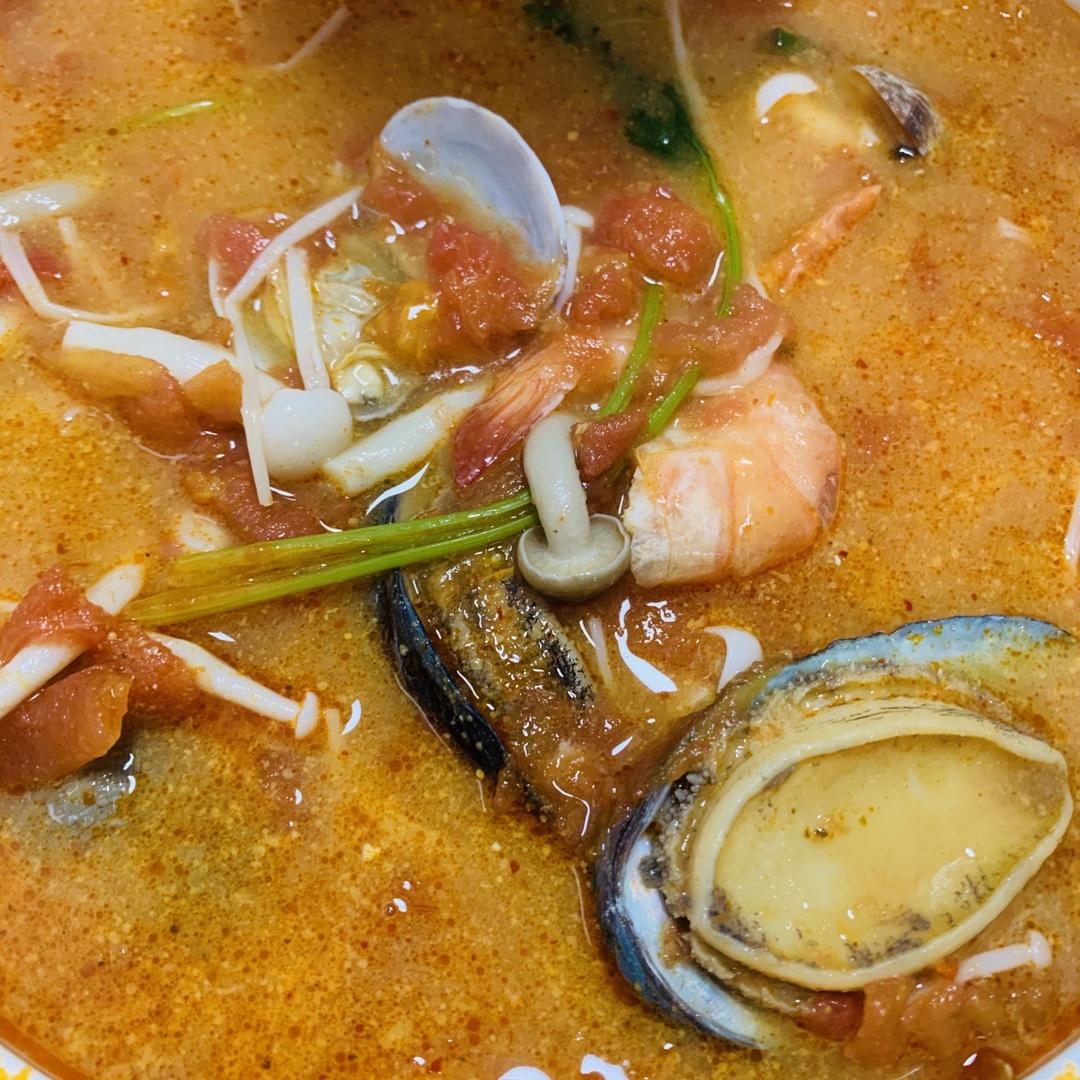 被夸爆的冬阴功汤【泰国学厨】超级好操作！