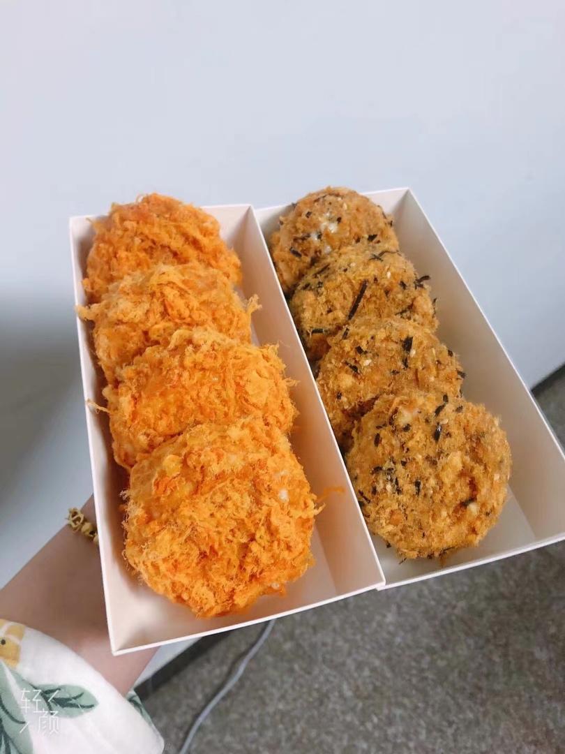 美味海苔肉松小贝