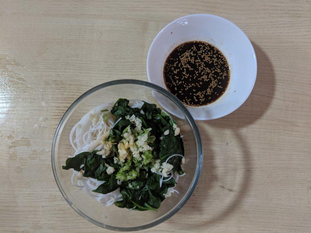 凉拌菠菜粉丝