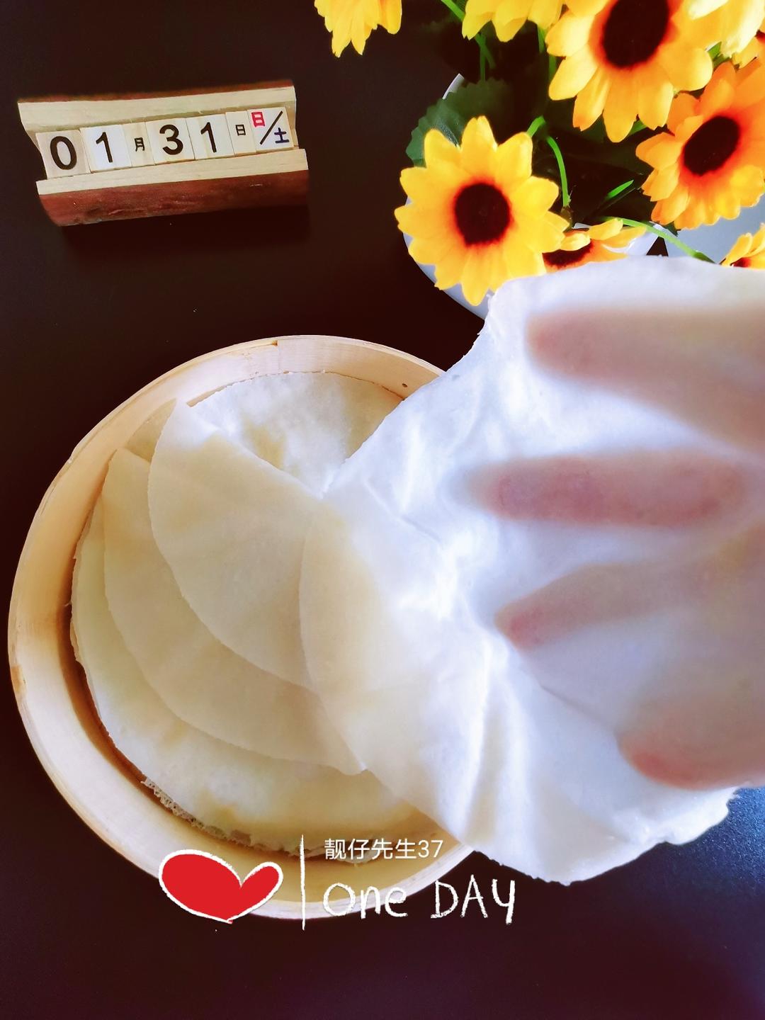 薄如蝉翼蒸出来的春饼😀（手套膜般超薄烤鸭饼）想卷啥就卷啥的做法