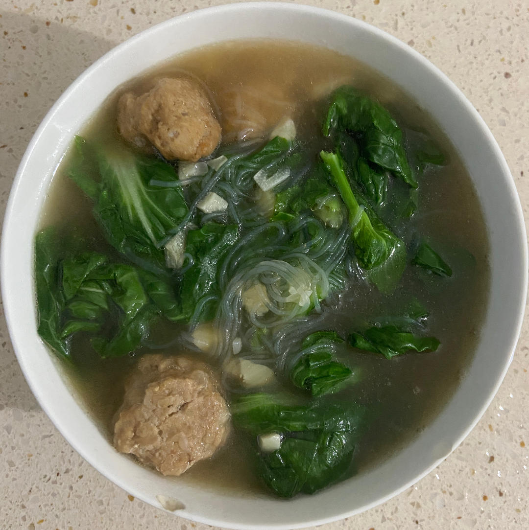 小白菜猪肉丸子汤
