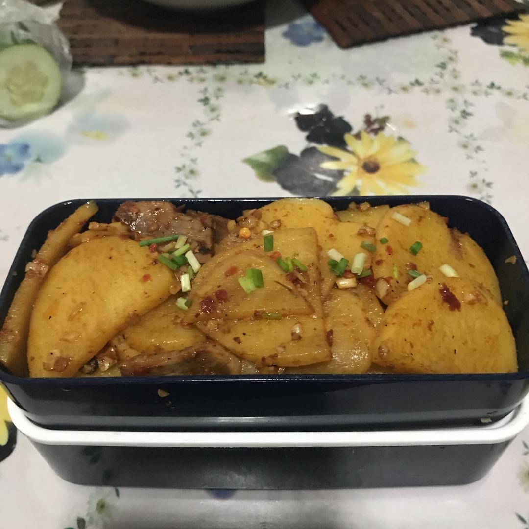 干锅土豆片
