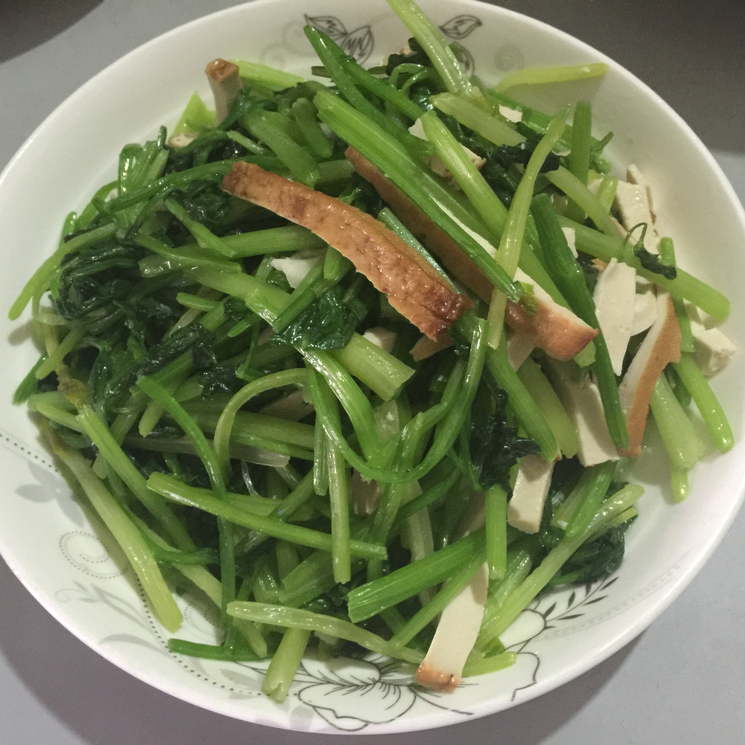 芹菜炒香干