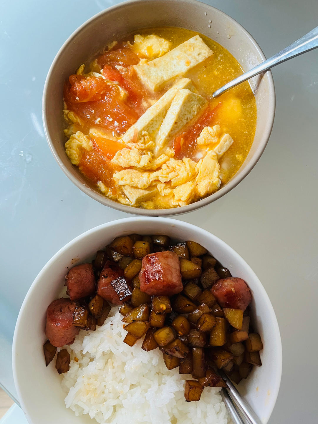 西红柿鸡蛋豆腐汤