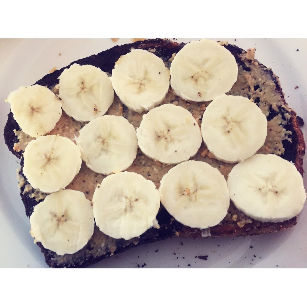 香蕉泥花生酱三明治（我的食欲稳定器）| 健康·三餐