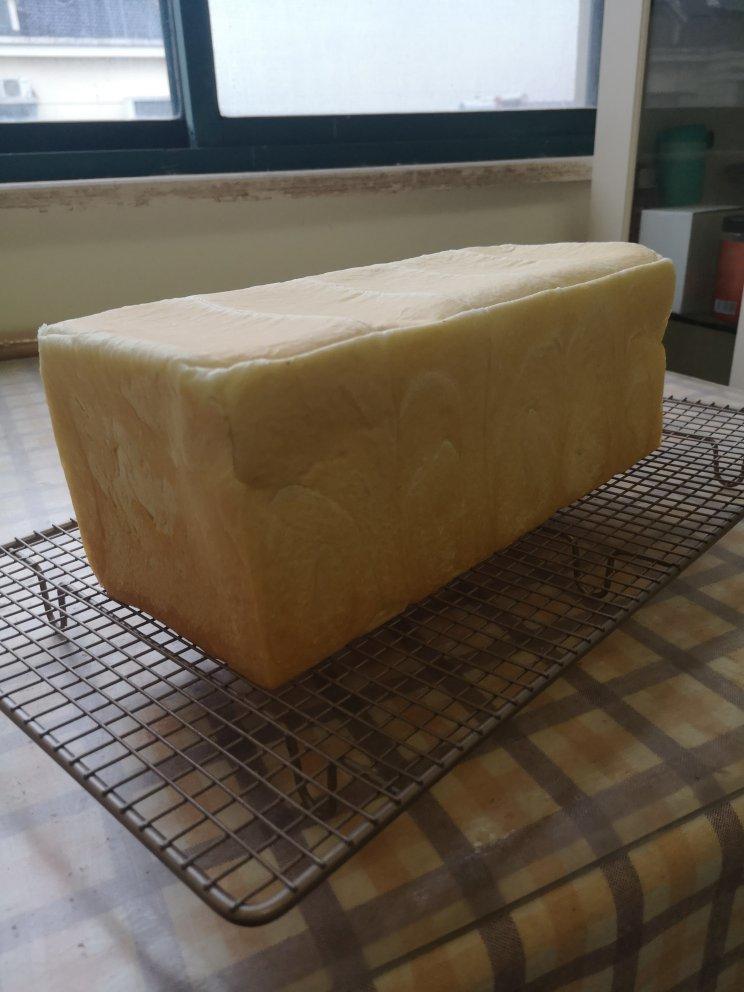 不加一滴水的超绵软牧场鲜奶吐司—直接法，吴克己