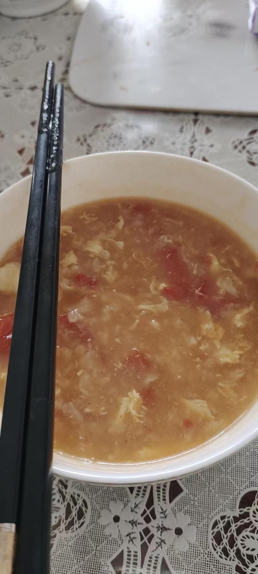 西红柿鸡蛋拌汤