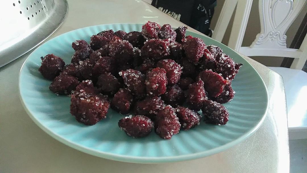 原汁原味的杨梅干