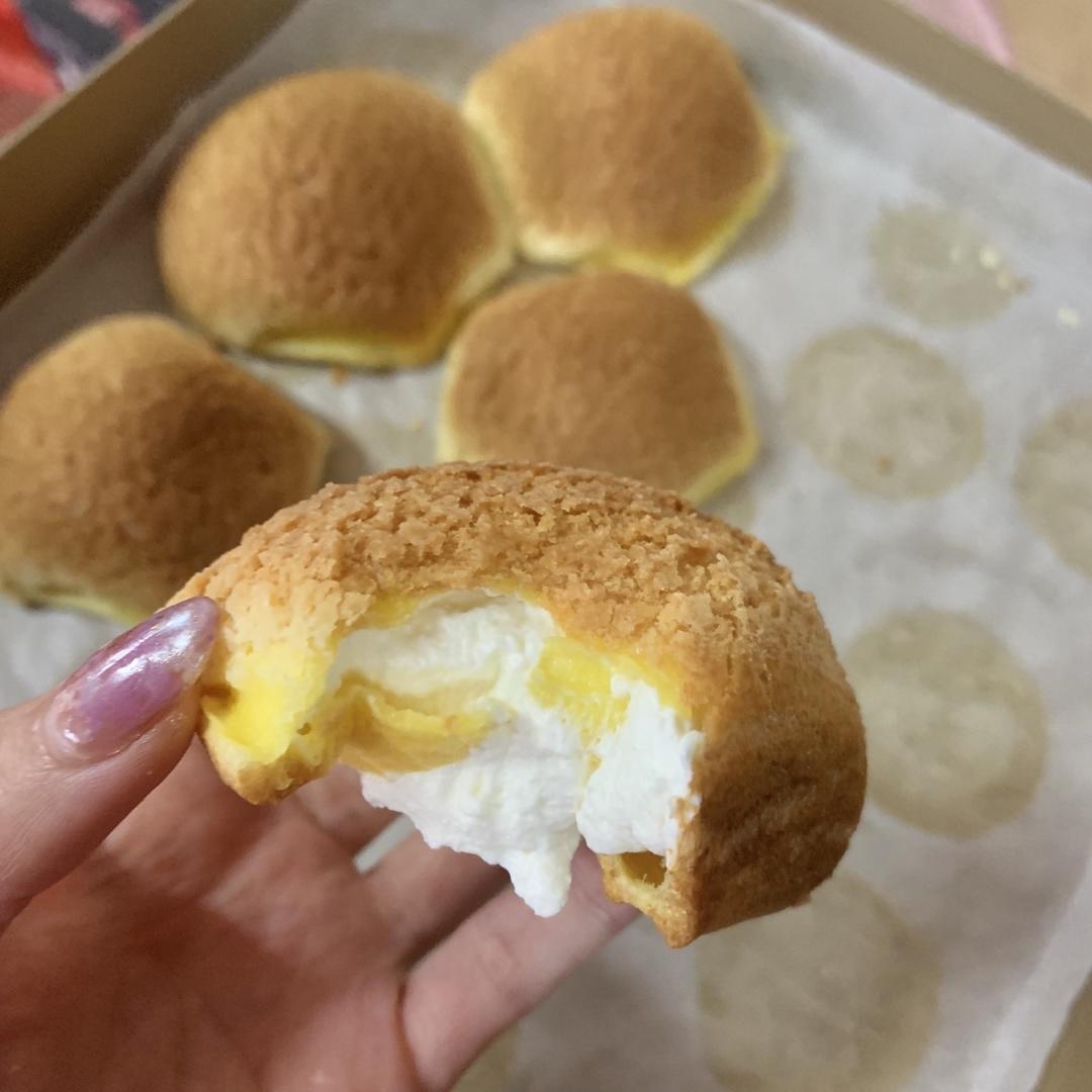 一口就爆浆的卡士达酥皮泡芙