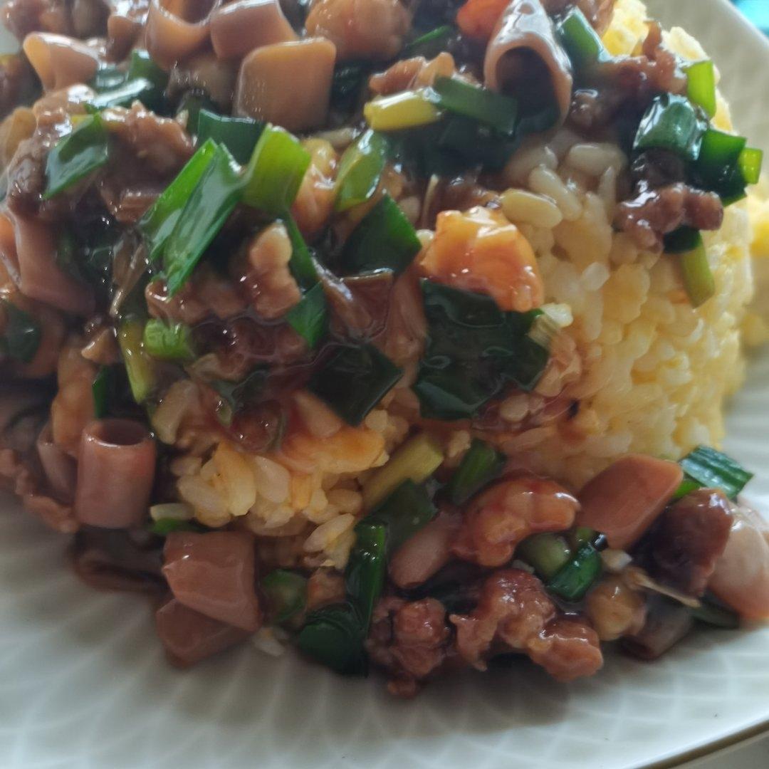 烟台海肠捞饭