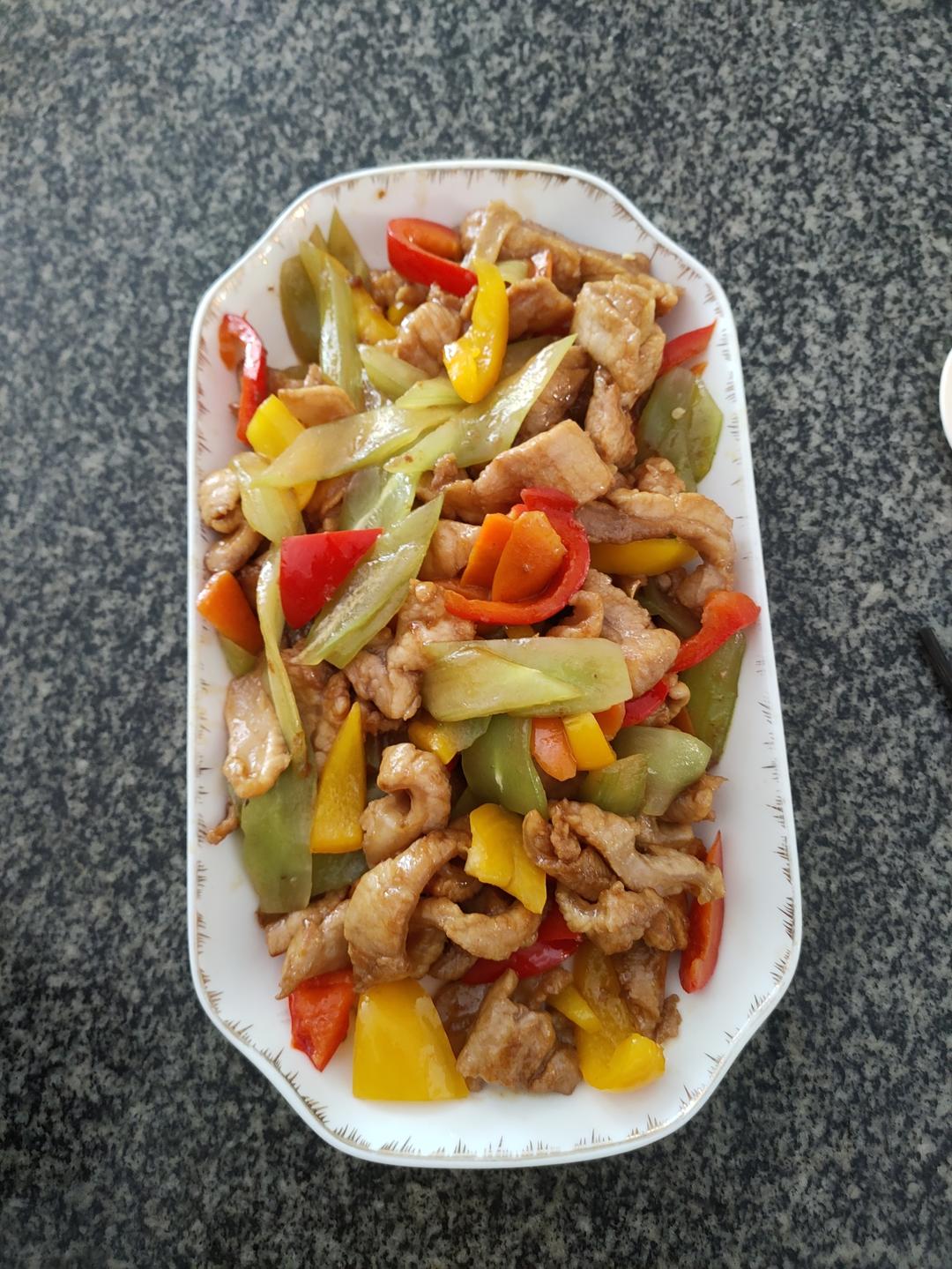 红椒炒肉丝