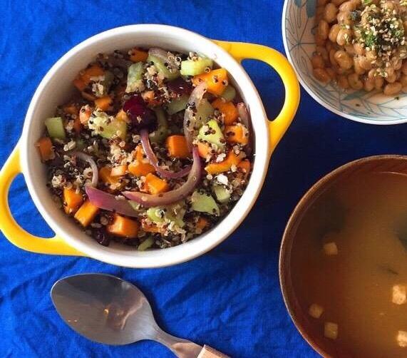 牛油果藜麦杂粮饭