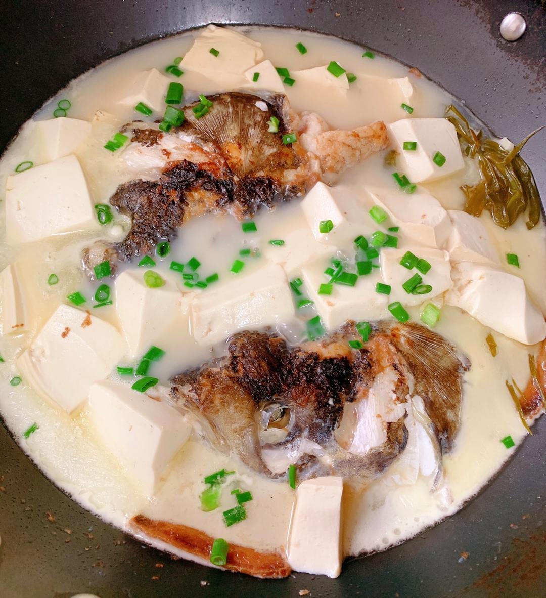 鱼头豆腐汤
