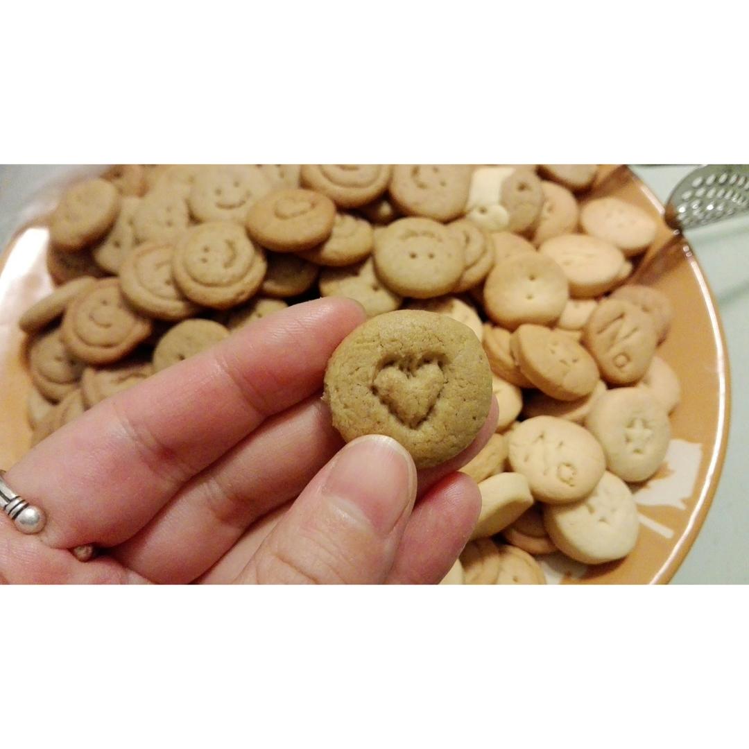 纽扣饼干┃萌到没朋友