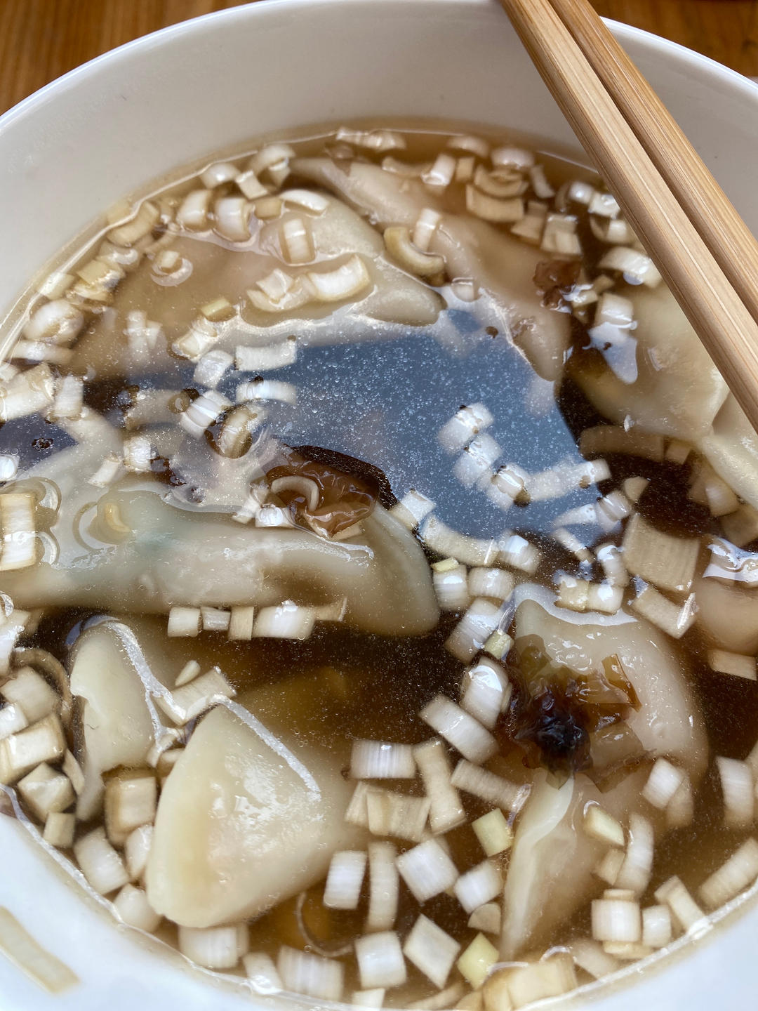快手酸汤水饺（十分钟搞定）