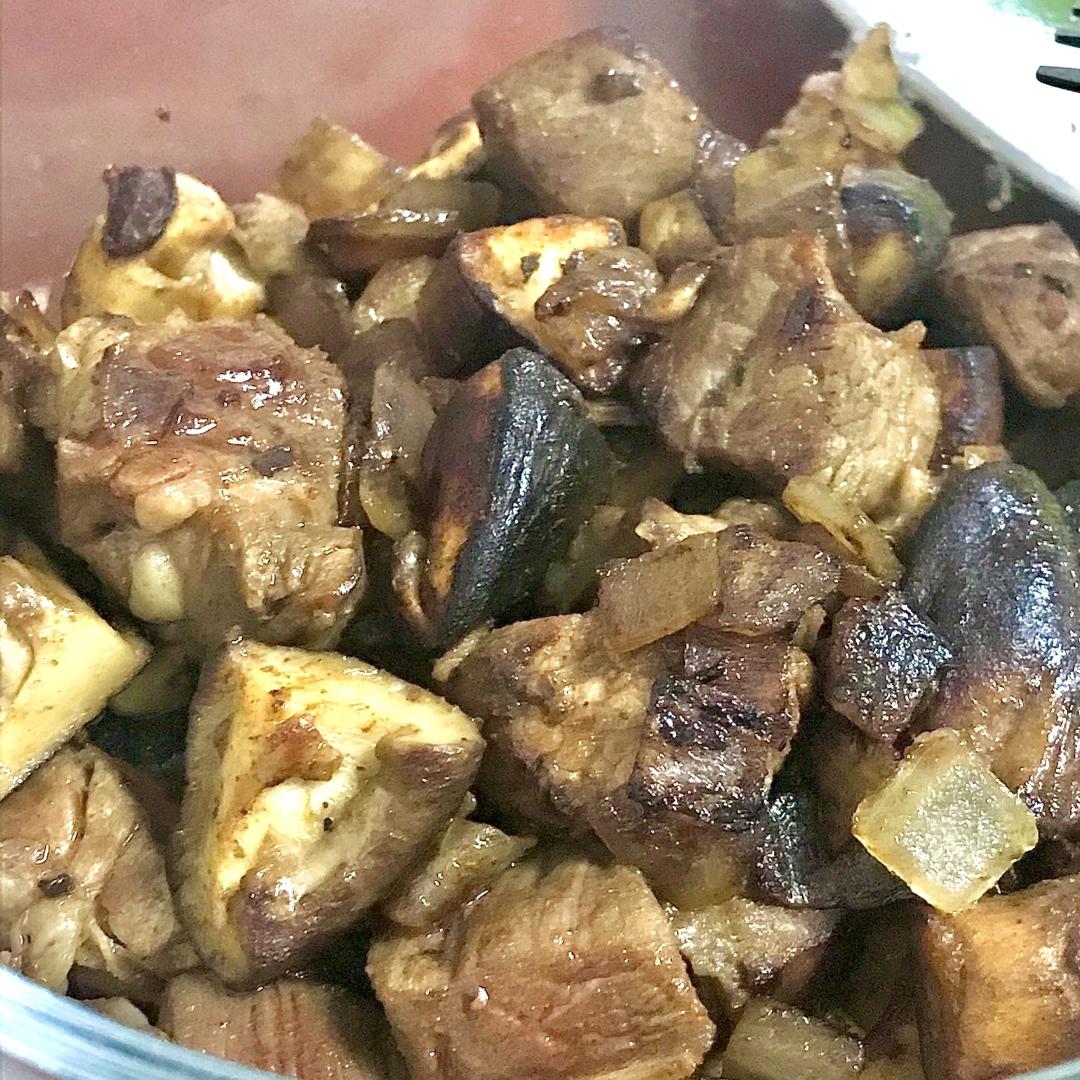 黑胡椒杏鲍菇牛肉粒